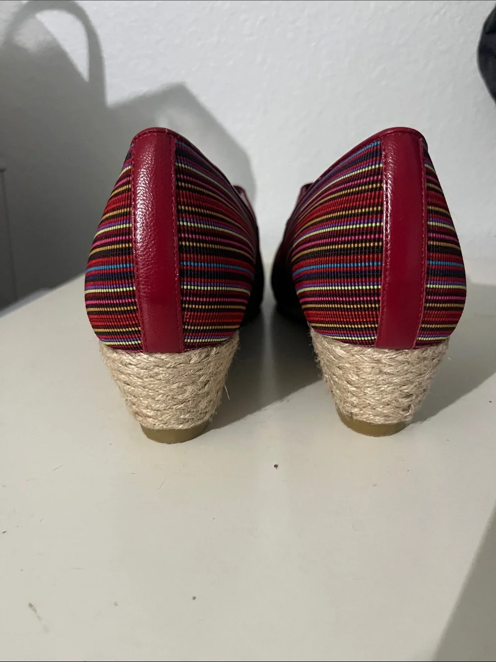 New SAS Becky Women’s Jute-Wrapped Wedge Red Rainbow 9.5 Narrow NWOT
